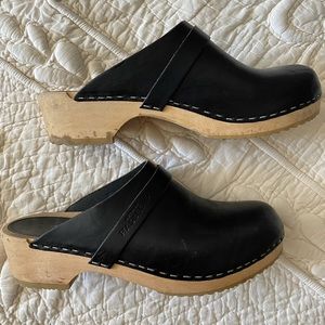 Swedish Hasbeens clogs black size EU 40